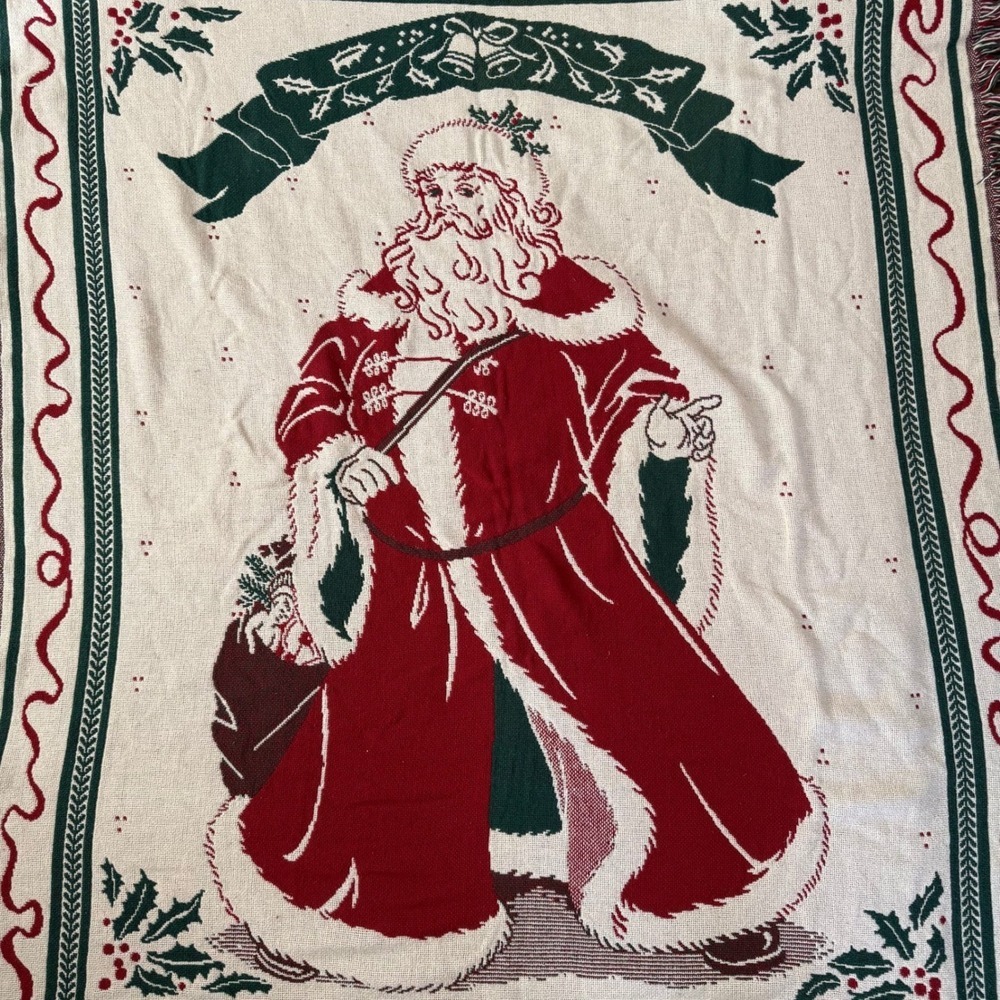 Goodwin Weavers Christmas Throw Blanket Old World Santa Red Green White Holly - Picture 5 of 12